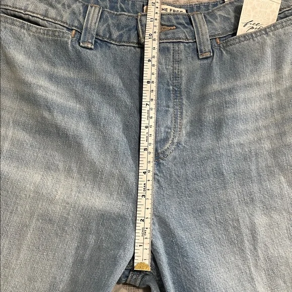 NWT FREE PEOPLE CERINE RELAXED BOOTCUT DENIM SIZE 25 - Picture 11 of 16